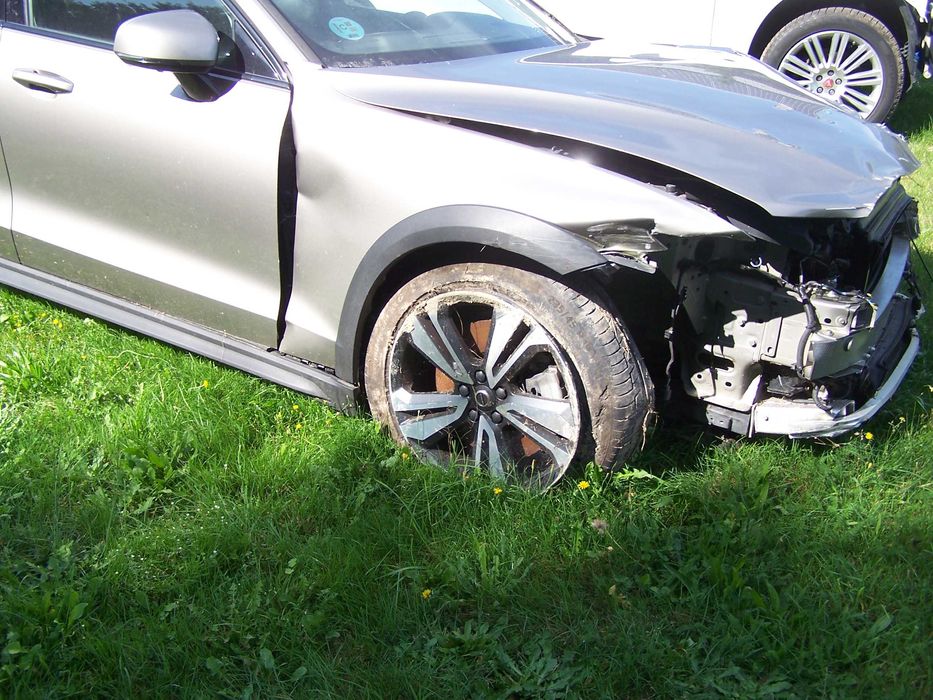 VOLVO V60 Cross Country D4 AWD 2019r