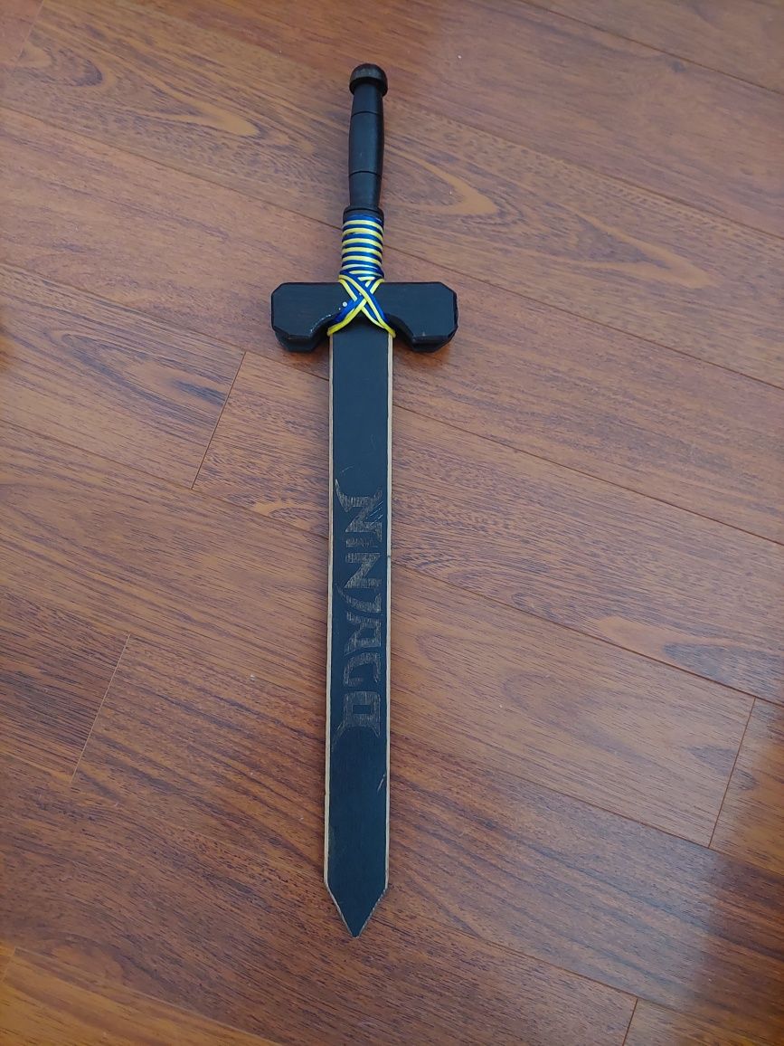 Дерев'яний меч, зброя