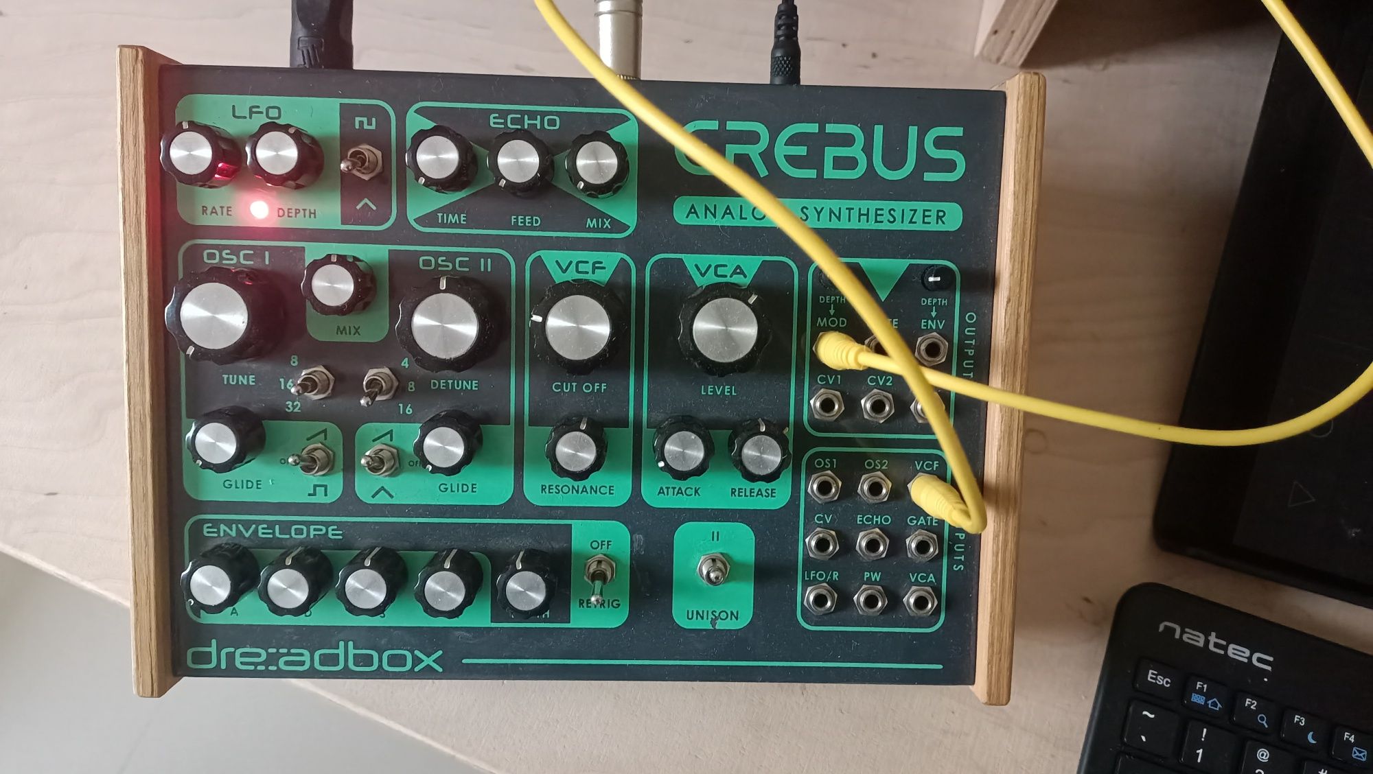 Dreadbox erebus syntezator analogowy