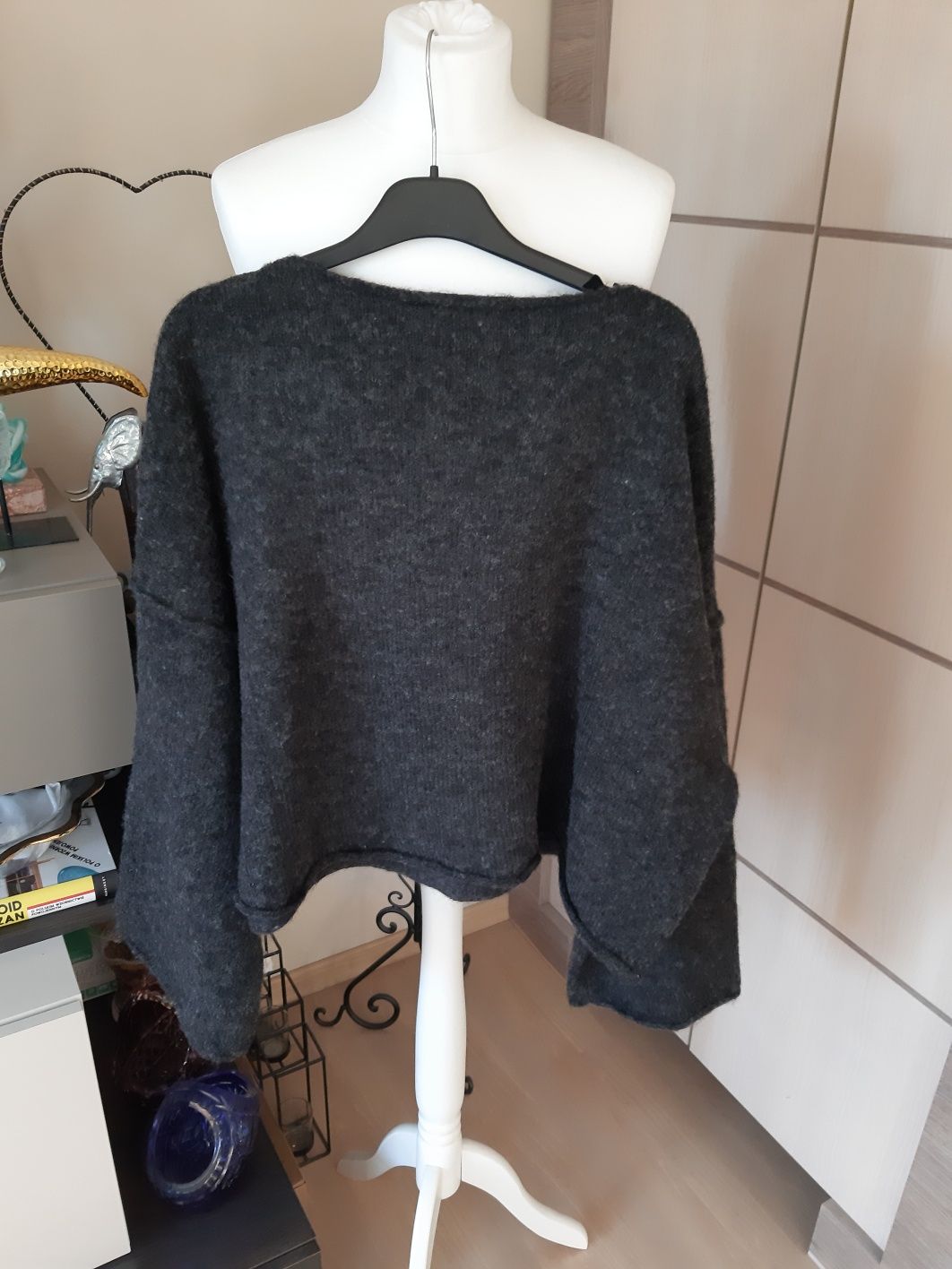 Sweter zara L oversize szary sweterek damski glamour surowy krótki tkm