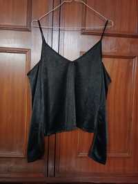 Top preto Bershka cetim (c/portes)