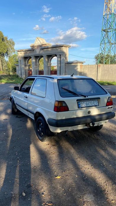Volkswagen Golf 2