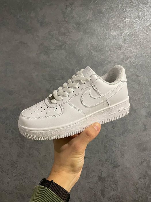 Кросівки жіночі Nike Air Force 1 Classic White Найк Аір Форс