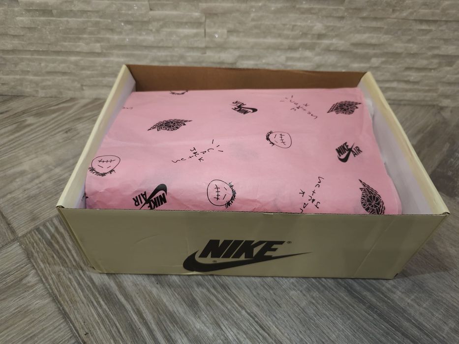 Nike Air Jordan 1 Retro Low OG SP Travis Scott Reverse Mocha