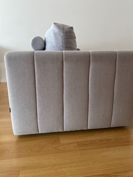 Sofá cama - igual a modelo LasKasas