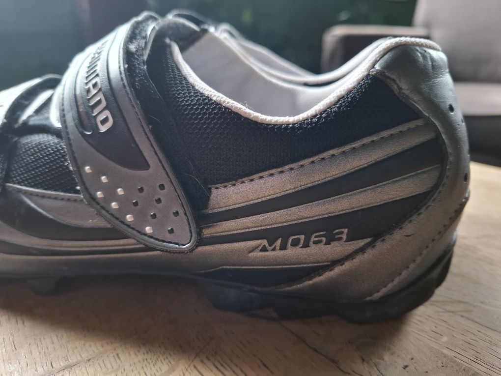 Buty rowerowe SPD SHIMANO MD63 z blokami, stan Bdb