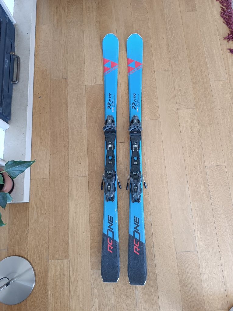 Skis fischer 77 XTR