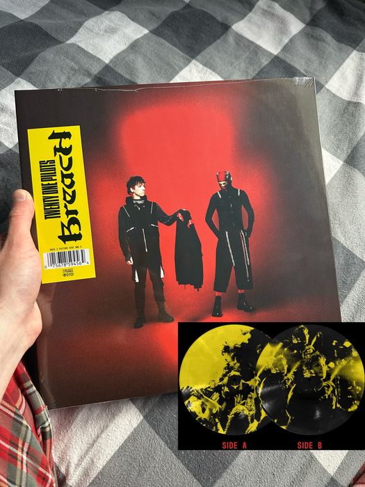 Лімітований EXALT вініл Twenty One Pilots - Breach.