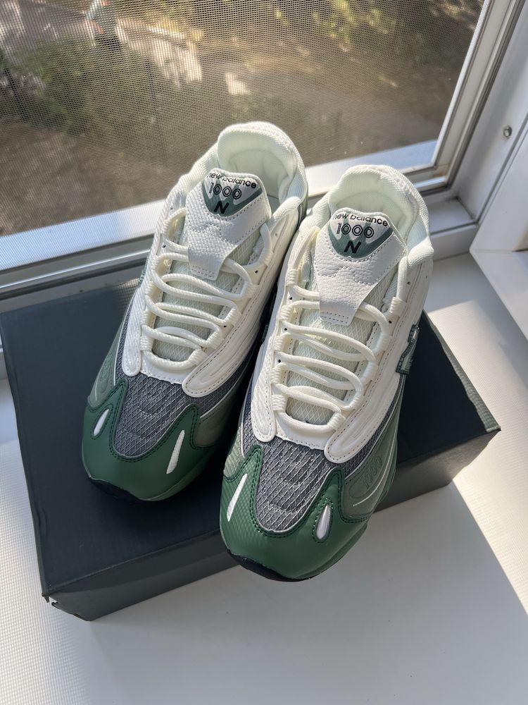 Кросівки New Balance 1000 43 розмір
