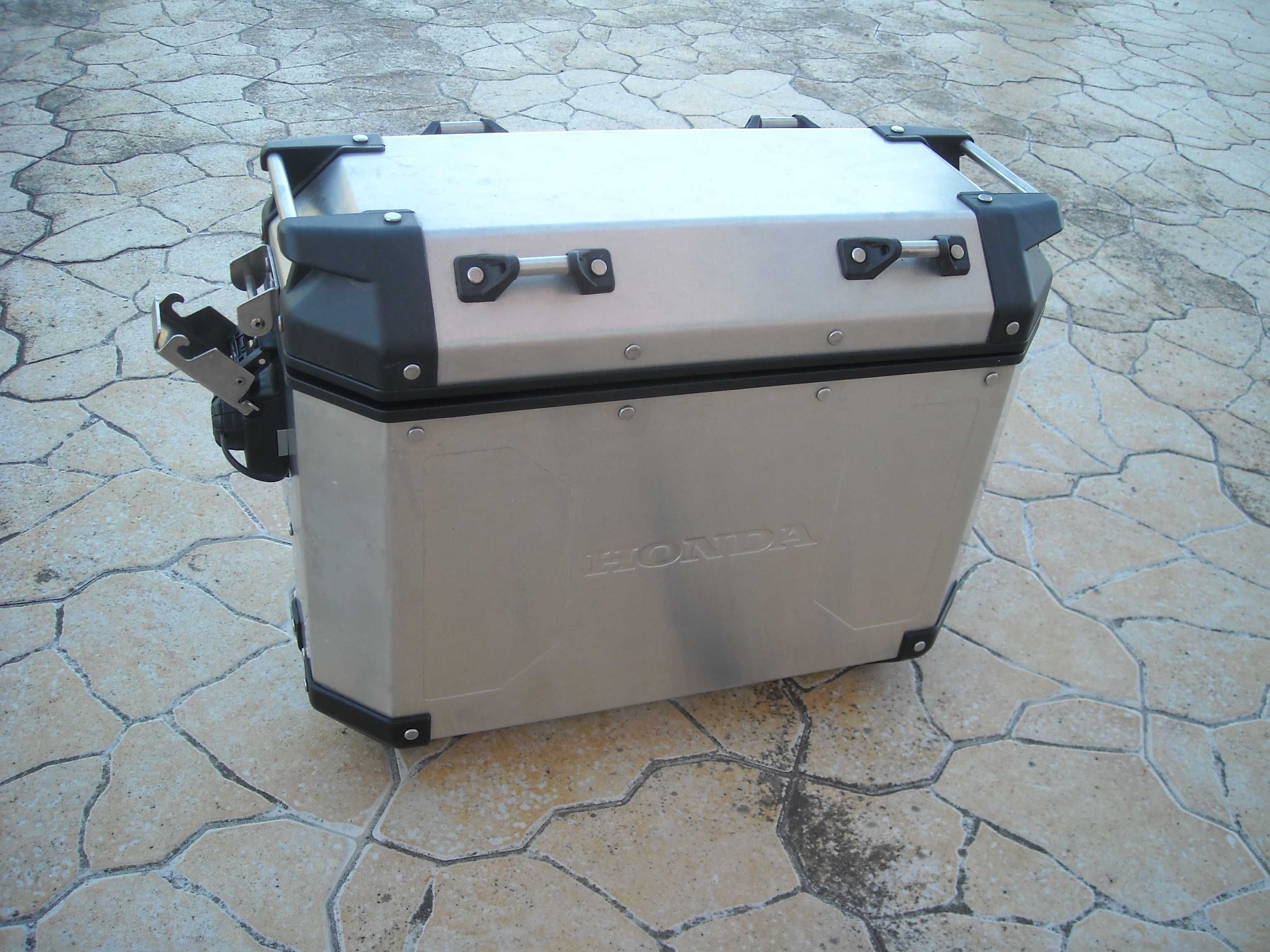 Honda AfricaTwin 1100 Malão Lado Direito