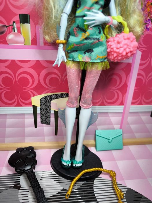 лагуна монстер хай