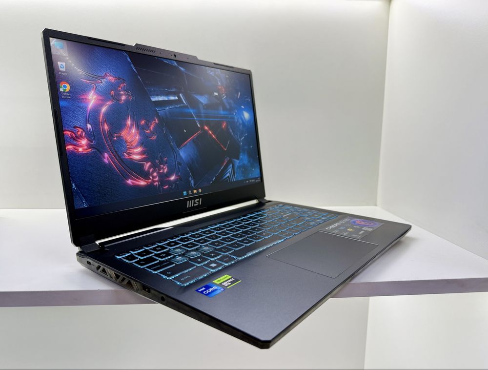 RTX 4060 8GB | 32 DDR5 512SSD | Core i7-12650H | 144Hz | MSI Cyborg 15