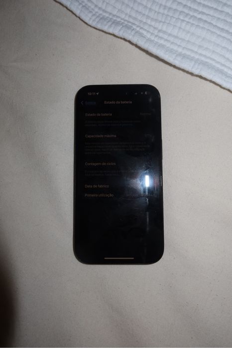 iPhone 16 - 256GB (carregador original + capa)