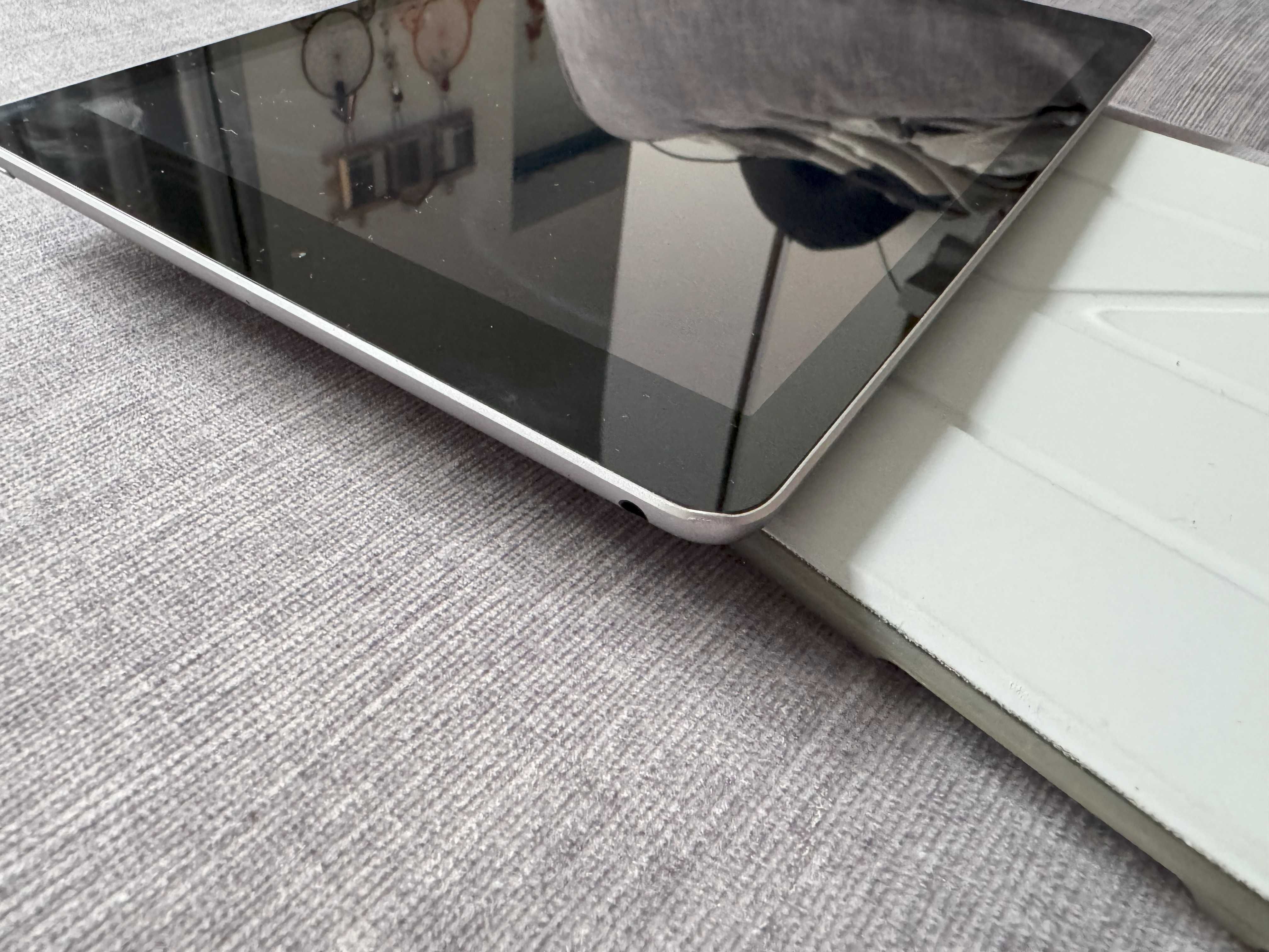 iPad 5 покоління (A1822) Space Gray, 9.7", 32Gb, WiFi
