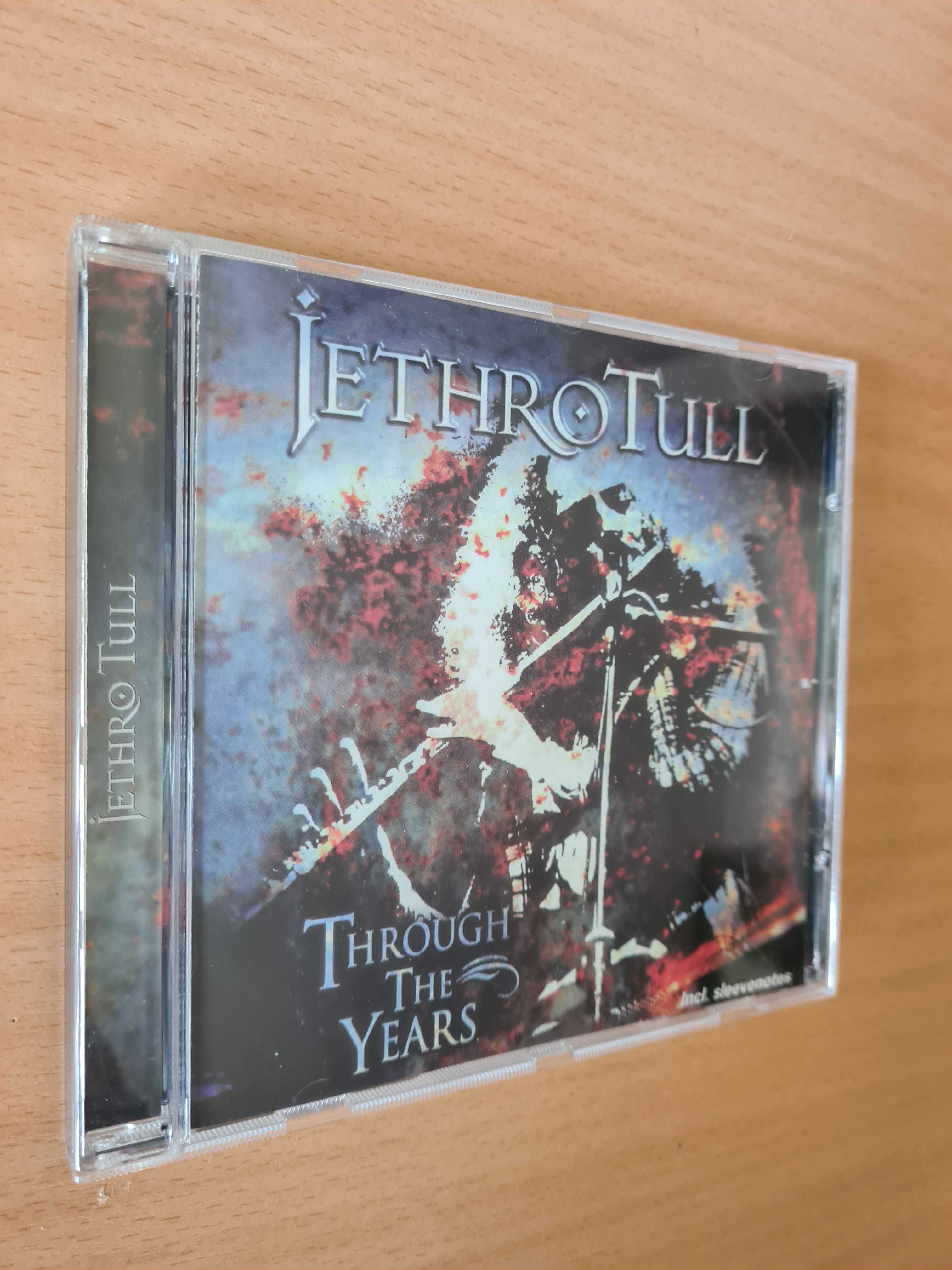 CD audio com o álbum "Through the Years" dos Jethro Tull