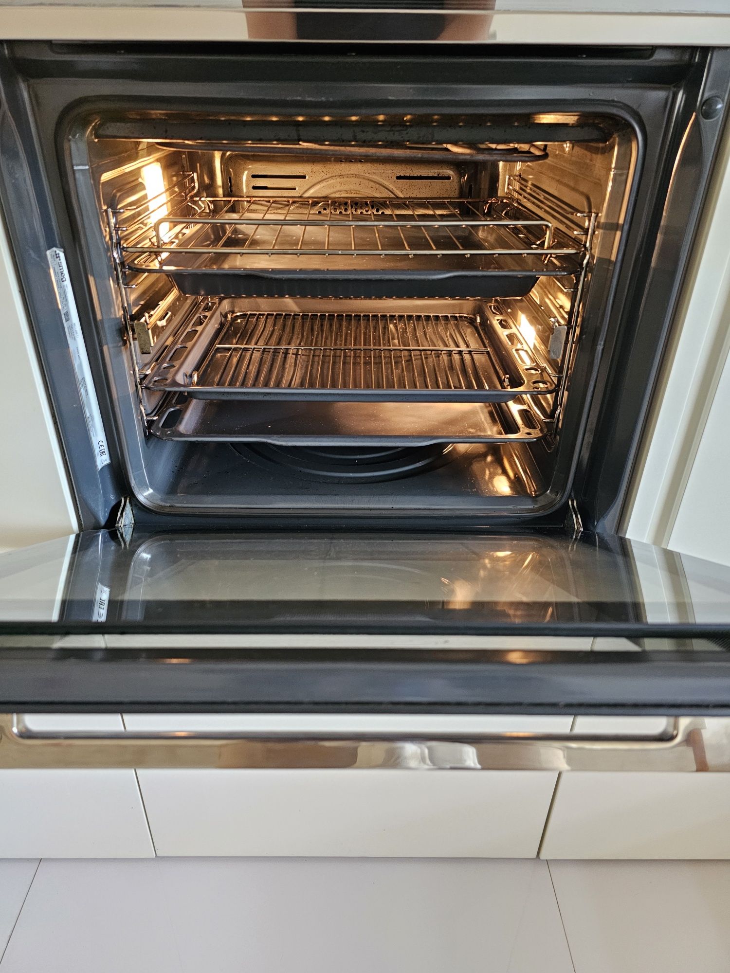 Forno SMEG encastrar SF6104TVS