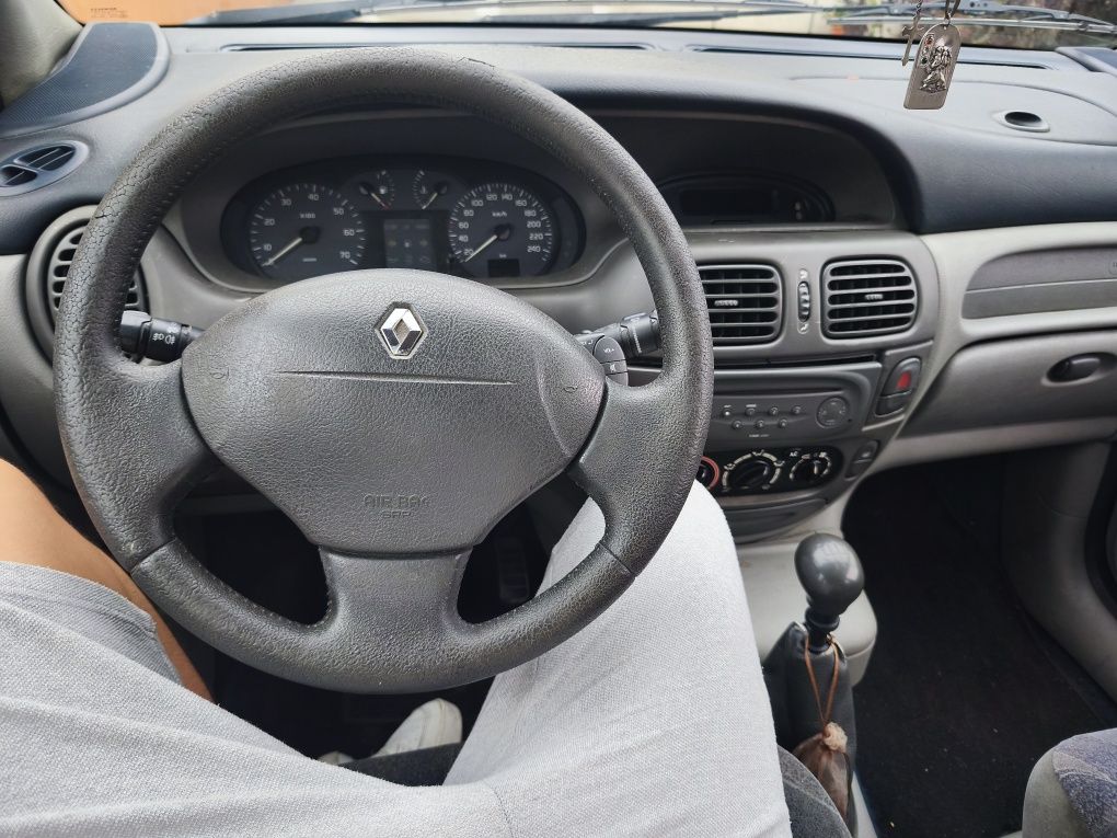 Vendo Renault Scenic 1.4 gasolina