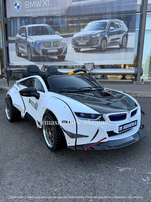 Новий Електромобіль BMW БМВ двомісний пульт дві педалі спойлер