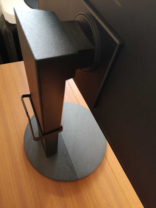 Monitor = NEC EA271U 4K 27 = kalibracja sprzętowa, dla fotografa 271 =