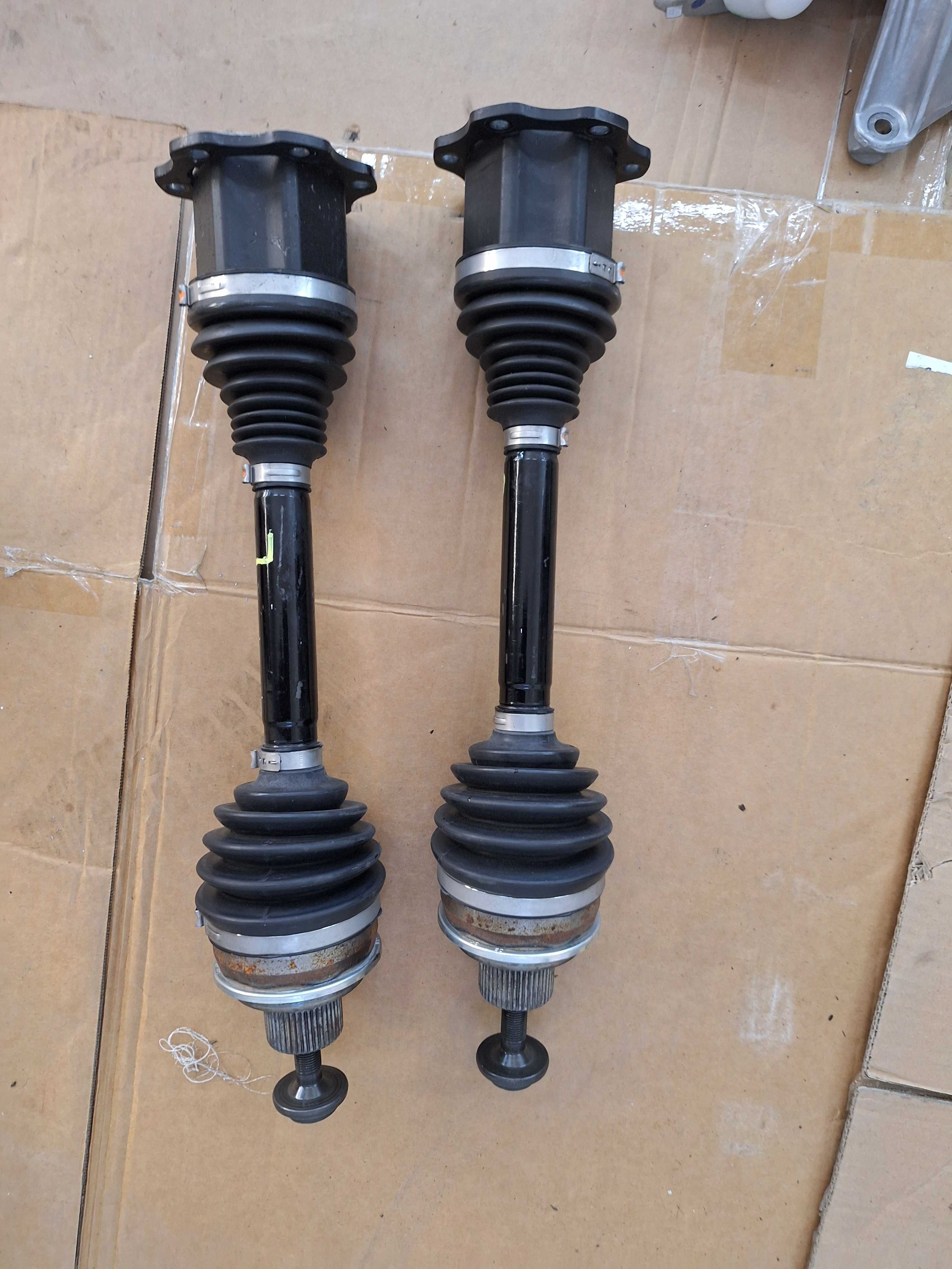 PÓłoś Prawa Przód 2.0 Tfsi s-Tronic Audi A4 B9 Lift