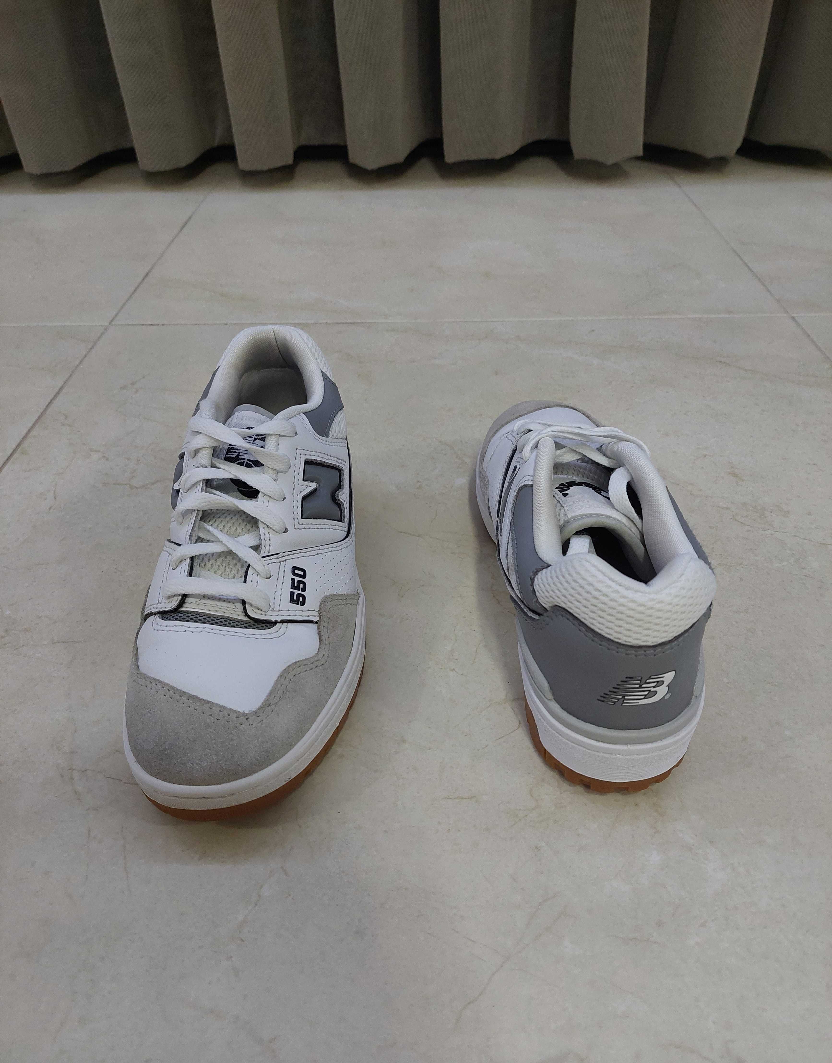 NB 550, como novas.
