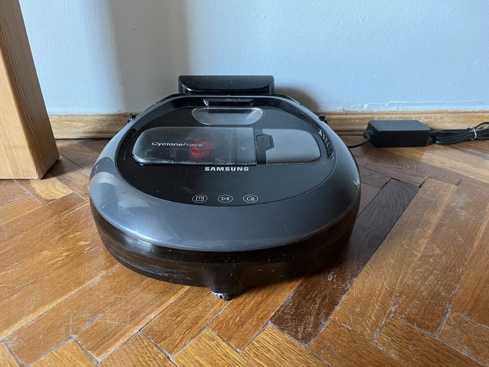 Робот-пилосос Samsung cyclone force