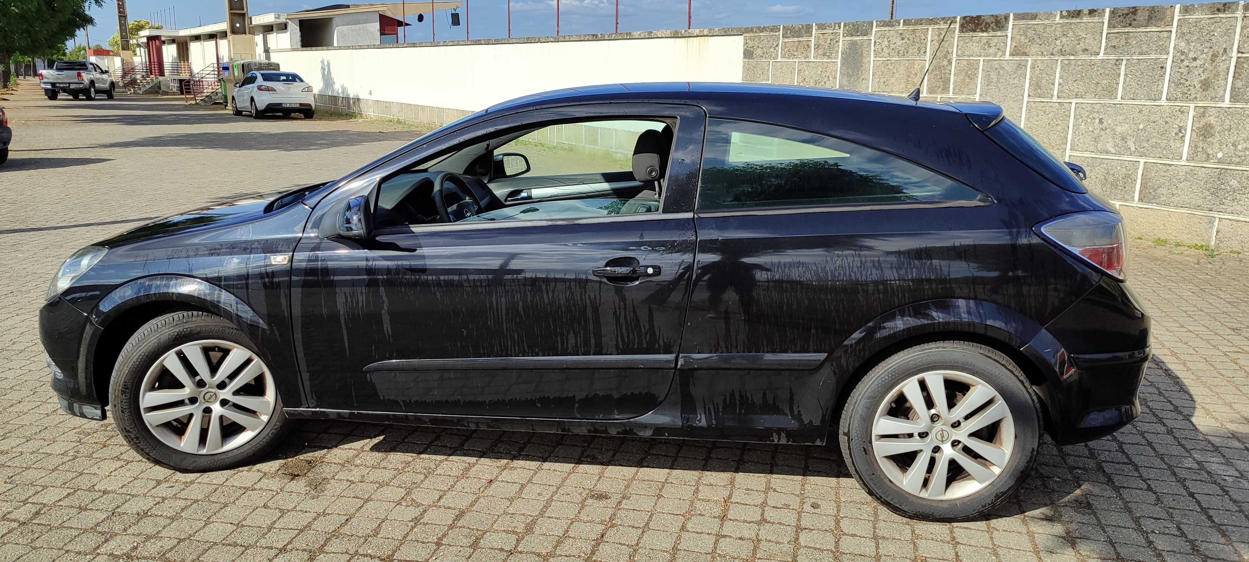 Opel astra GTC bom estado geral