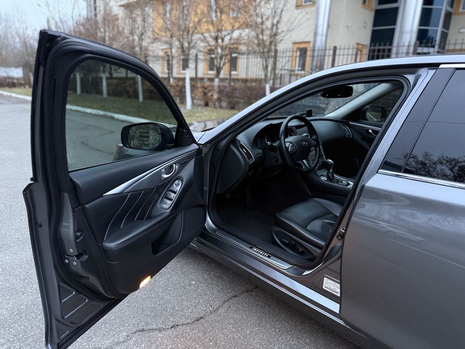 Infinity Q50 2.0t • 2016 • 180тыс • Камера 360 • ЛЮК • Идеальное сост.