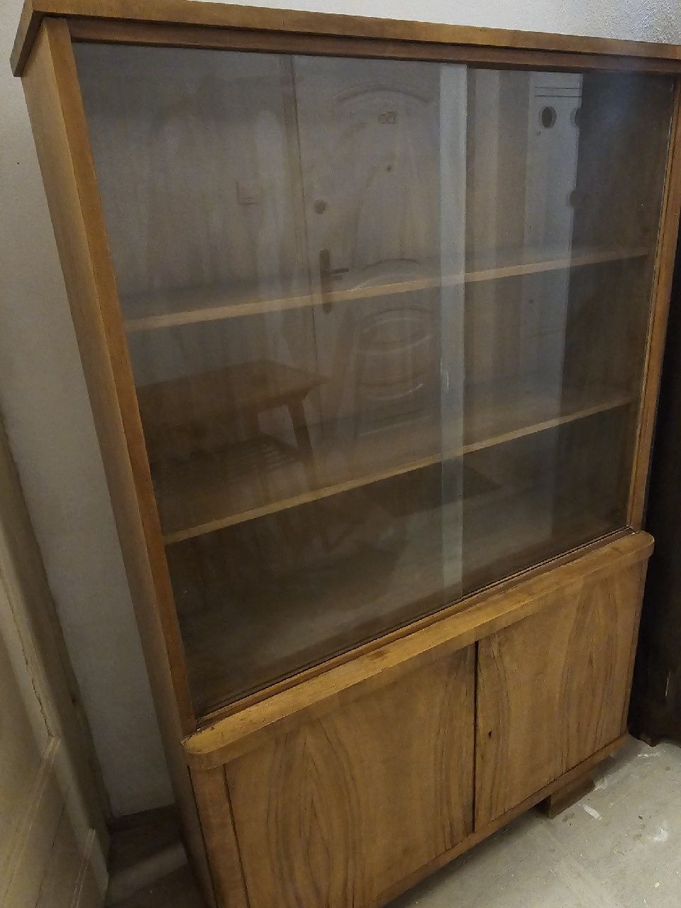 Biblioteczka kredens komoda na książki prl art deco drewniana z szybą