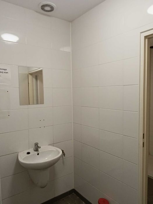 Hala 479m2 Wólczańska 247 bezpośrednio