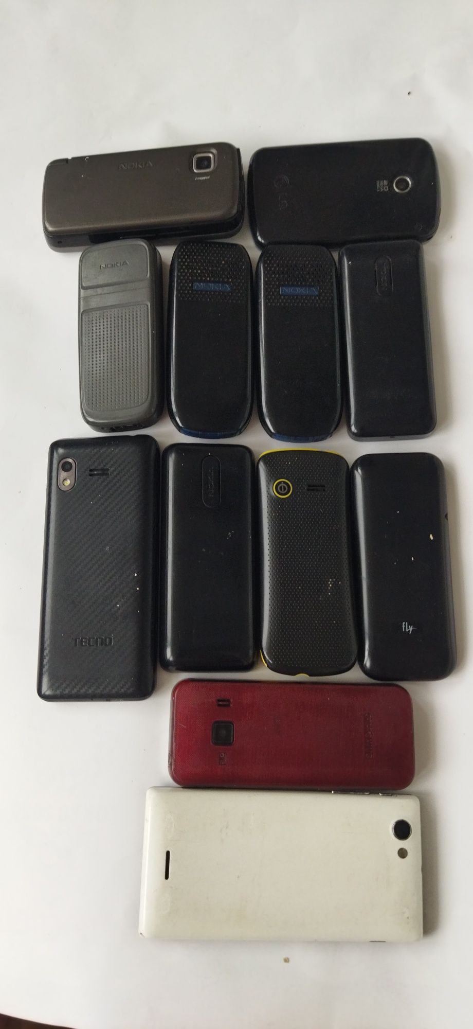 Смартфон, телефон 2 SIM Nokia 105, 107, 5230,Tecno T473, Nomi i183, LG