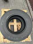 Continetal htr2 215 75r17,5