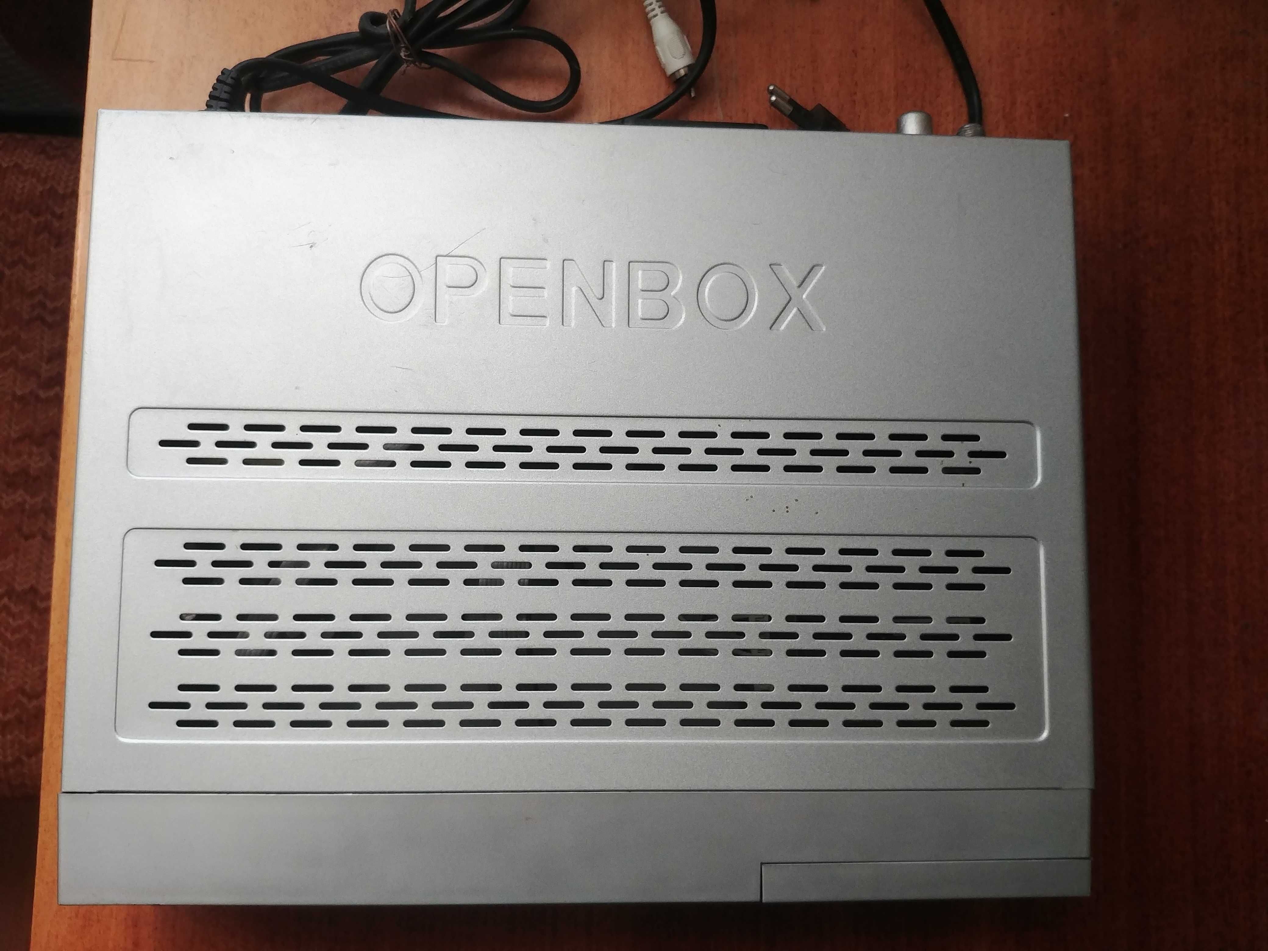 Тюнер спутниковый ORTON 4100C (Openbox X-800)