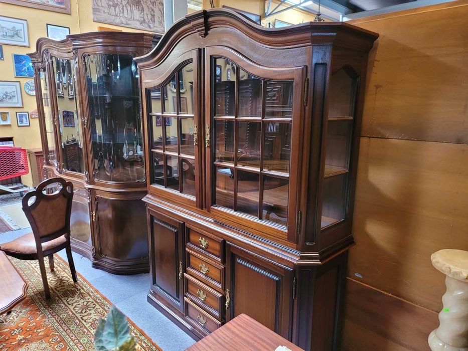 Livreiro em madeira - óptimo estado e qualidade