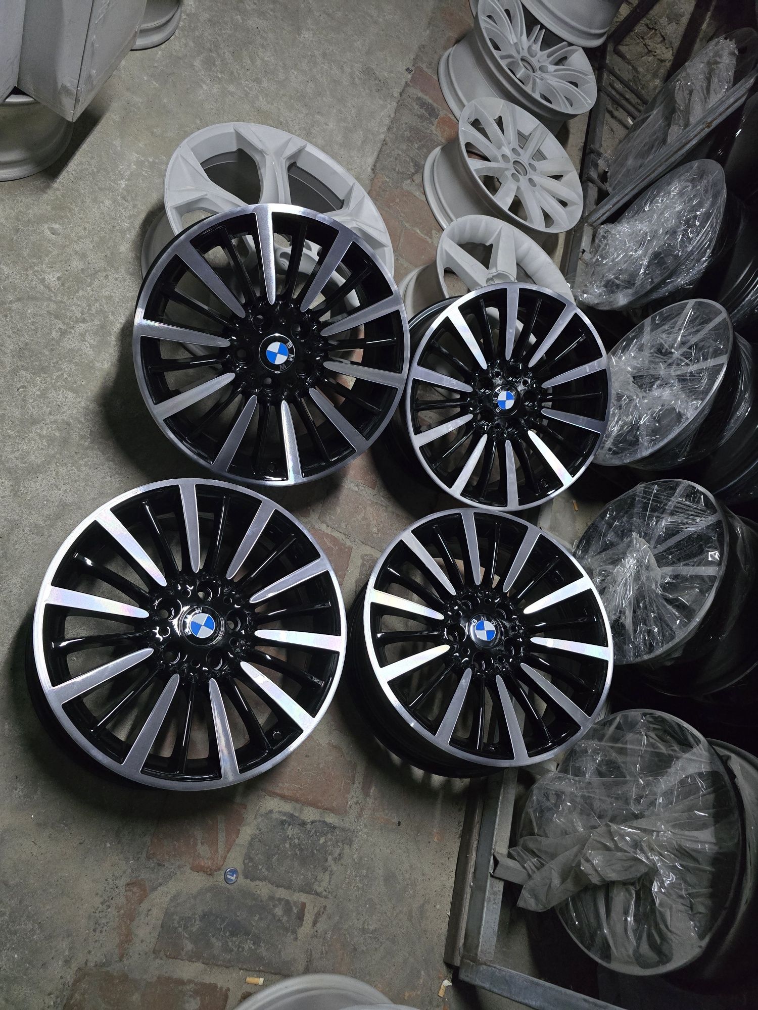 Felgi  18 5x120 BMW E90 E91 F30 F10 F11   X3