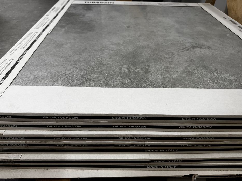 Tubądzin Torano Grey Lappato 80X80 gres