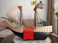 Statek piracki Redbox