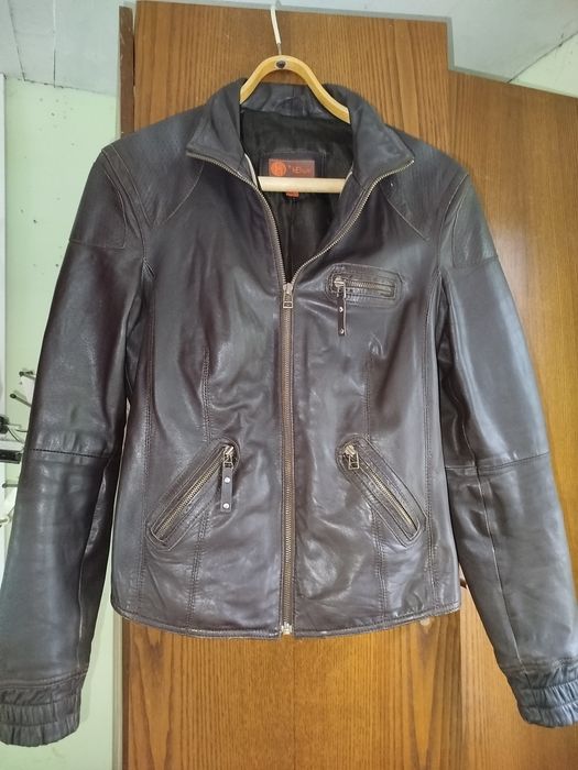 Женская кожаная куртка