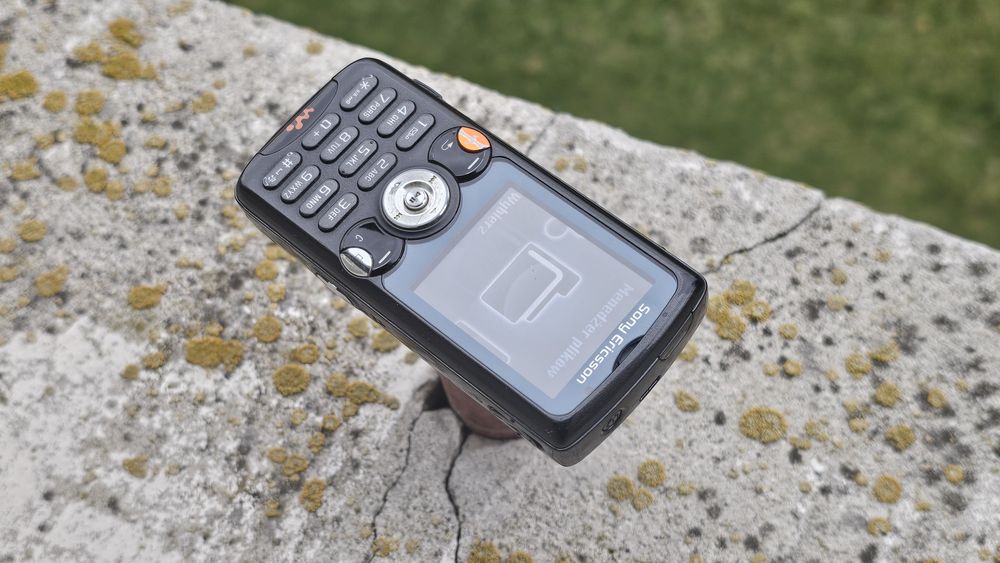 Sony Ericsson W810i + Tuning i nowa Bateria