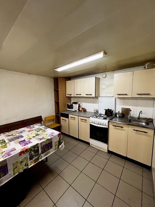 Здам ліжко-місце правий беріг, Краснопілля, 12 Квартал