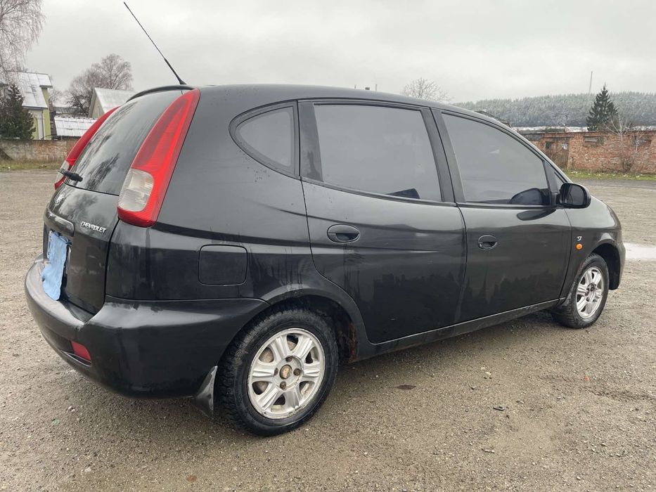 Продам Шевроле такума