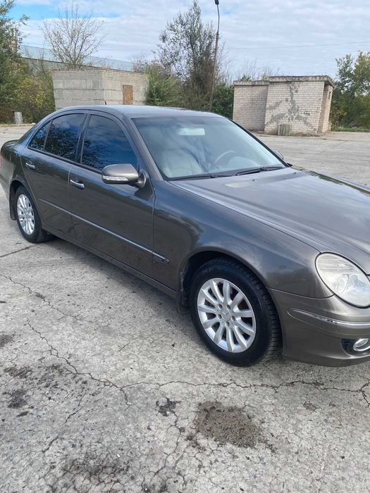 Mercedes-Benz E-Class 2007