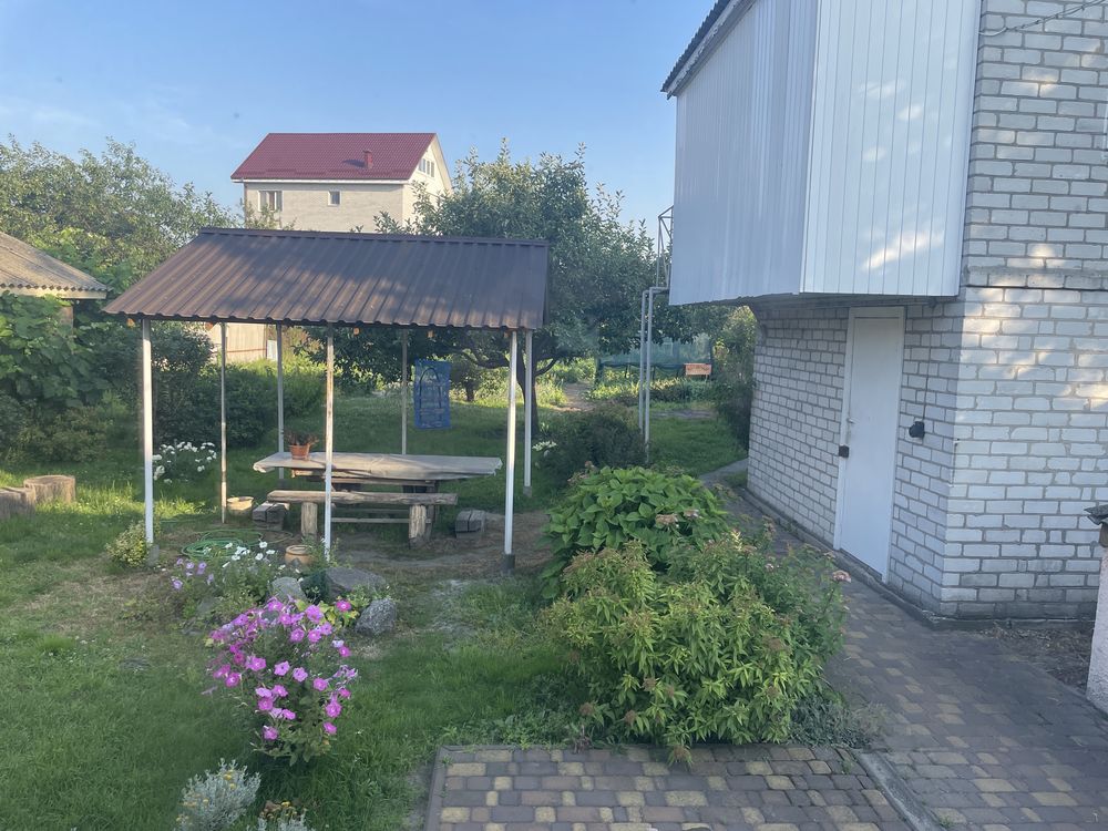 Продам будинок м. Бровари
