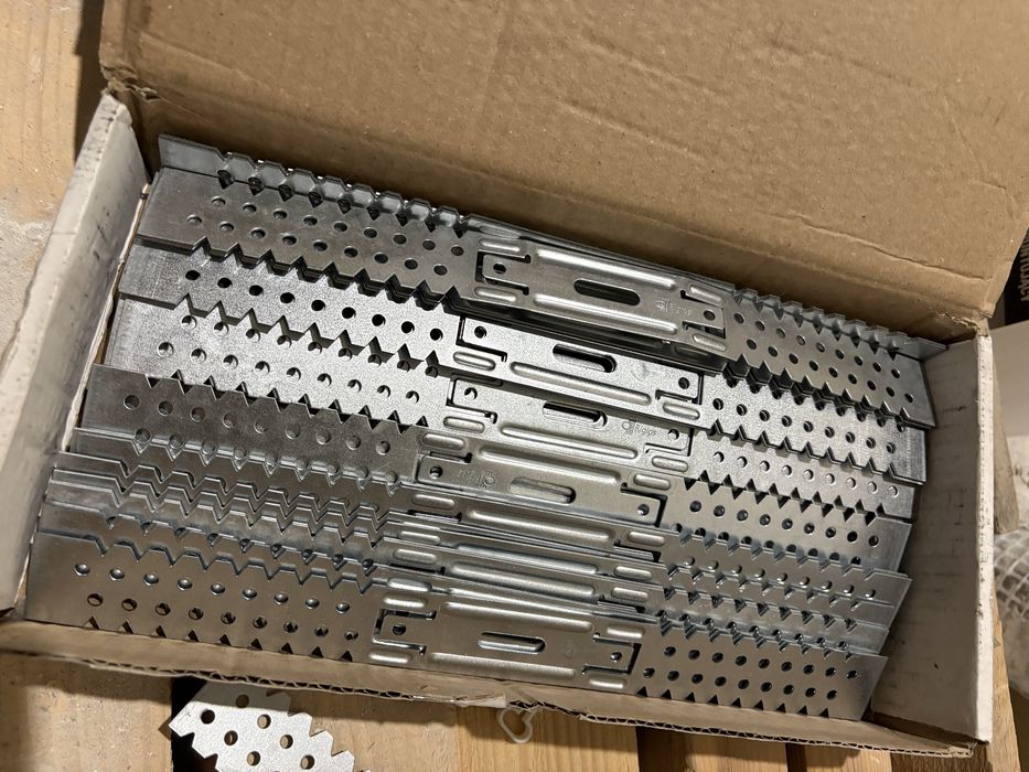 Uchwyt ES 60/125 prosty L-125