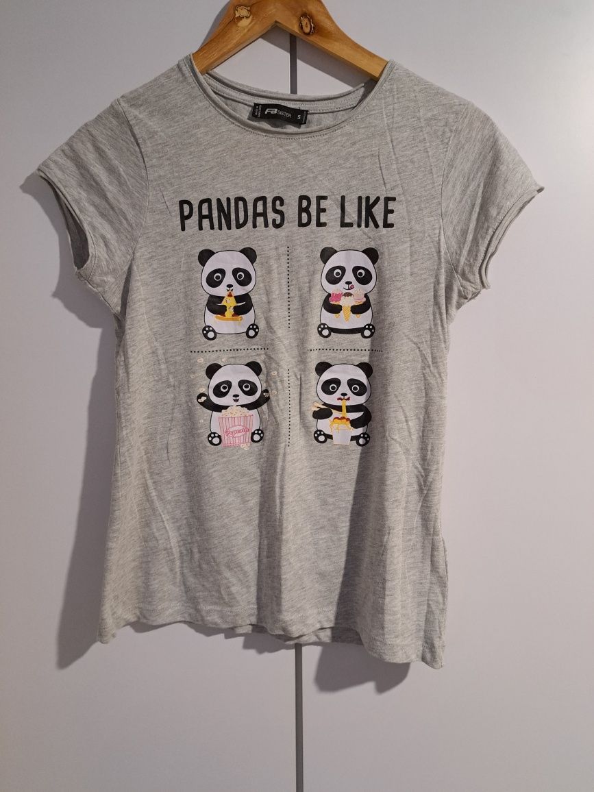 •T-shirt w pandy•