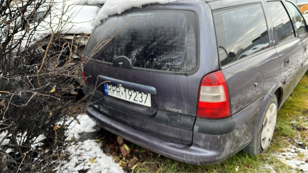 Розборка Opel Vectra b 2.0 tdi Запчастини Опель Вектра б