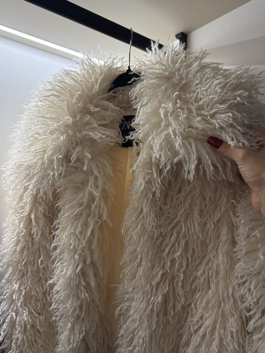 Шубка искусственная  zara шуба