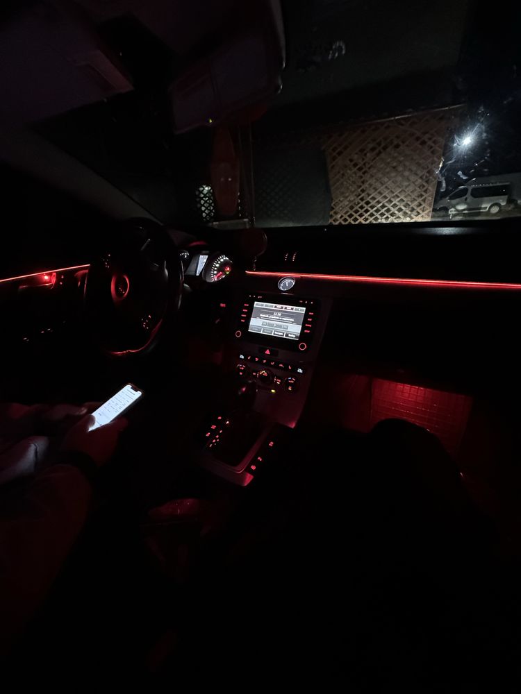 Контурна підсвітка 18 в 1 з привітанням 128 кольорів