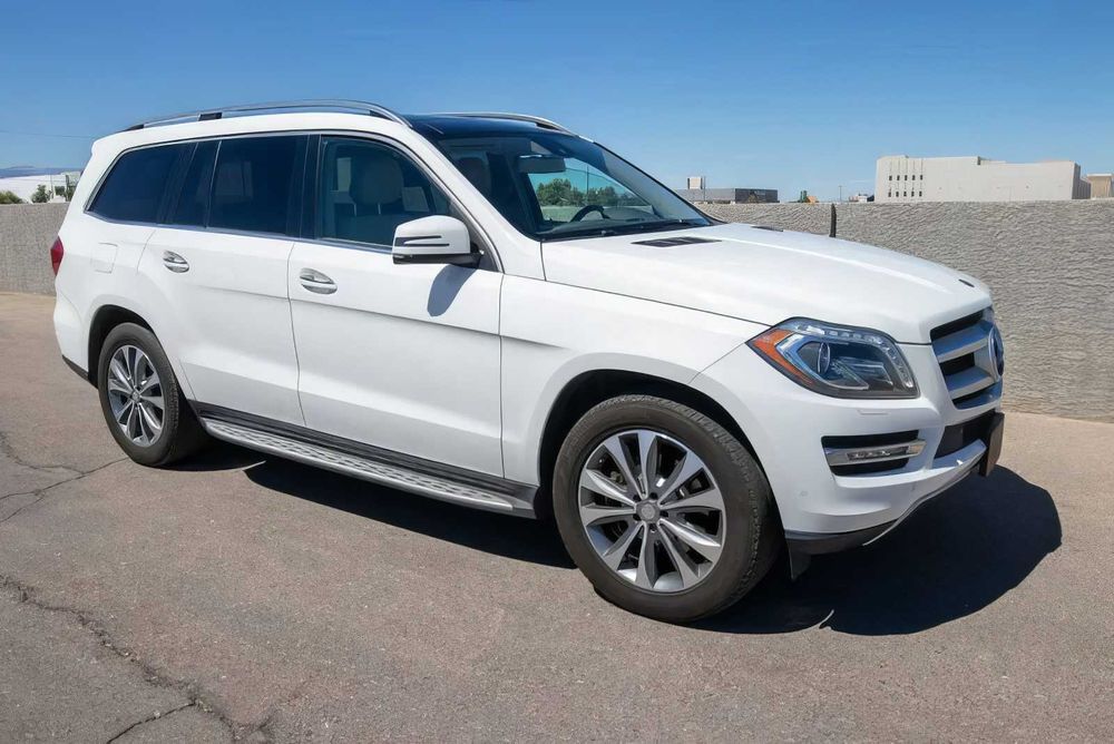 Mercedes-Benz GL-Class      2016