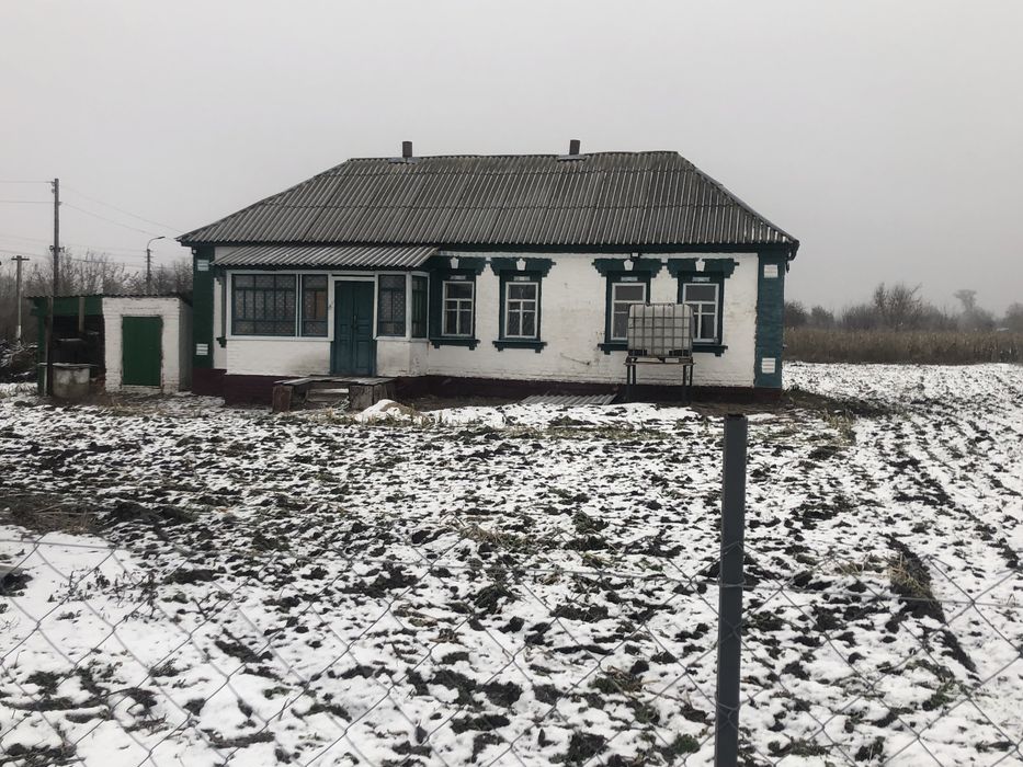 Будинок з 0,75 га землі